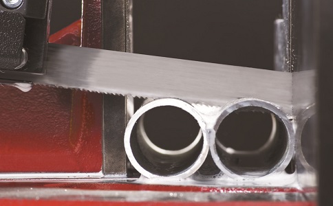 枣庄锯切金属材料时出现卡带锯条原因以及处理方法？